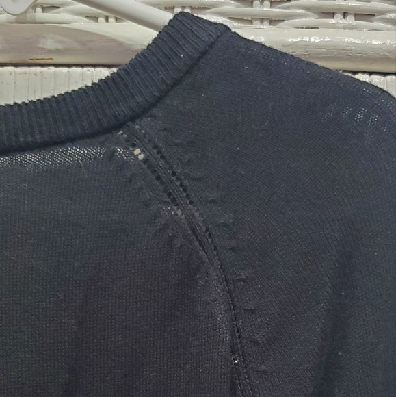 Girls Black Sweater Size 6/6x - Picture 4 of 4